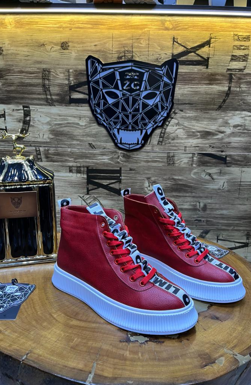 BOOTS WAGON RED
