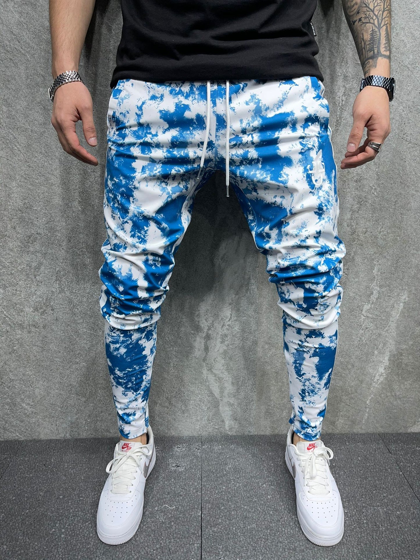 JOGGING WHITE BLUE P2028