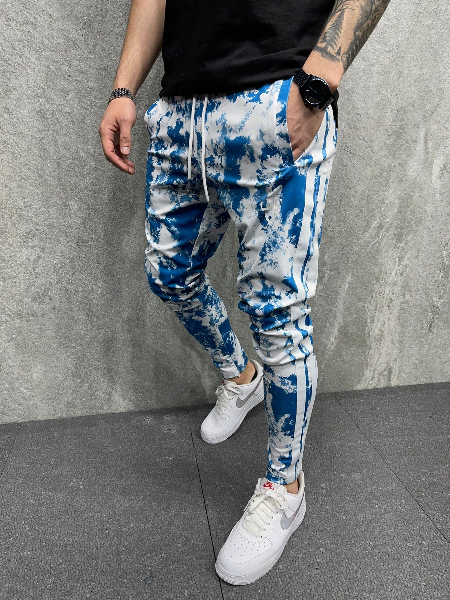 JOGGING WHITE BLUE P2028