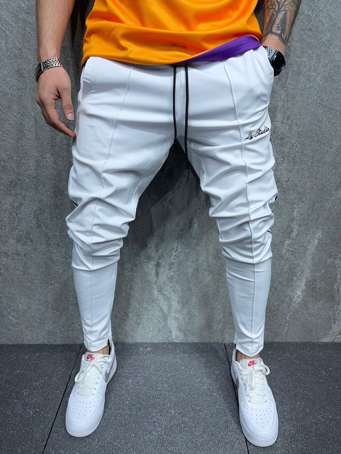 JOGGING SLIM WHITE P2027