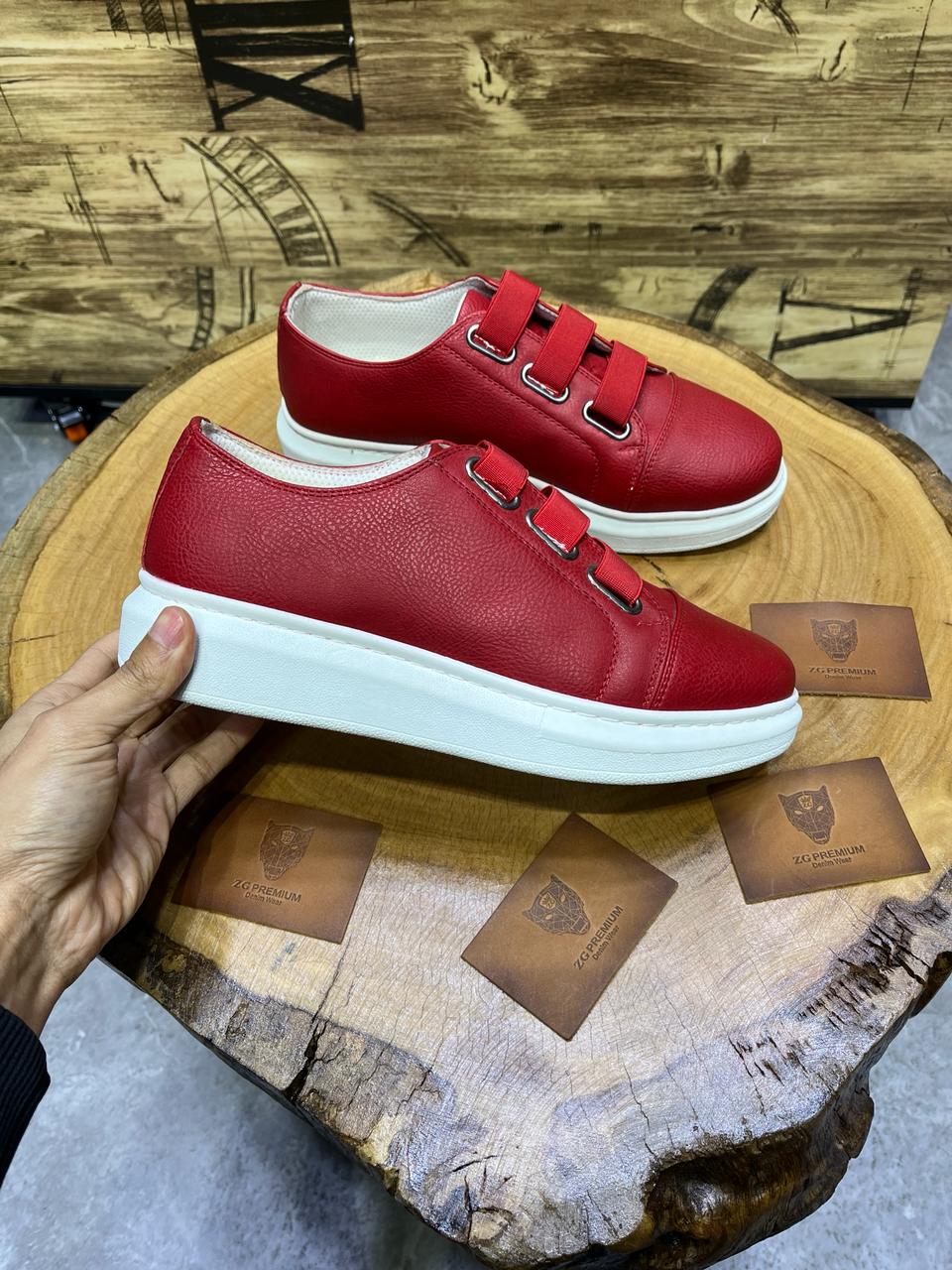 WAGON SNEAKERS RED