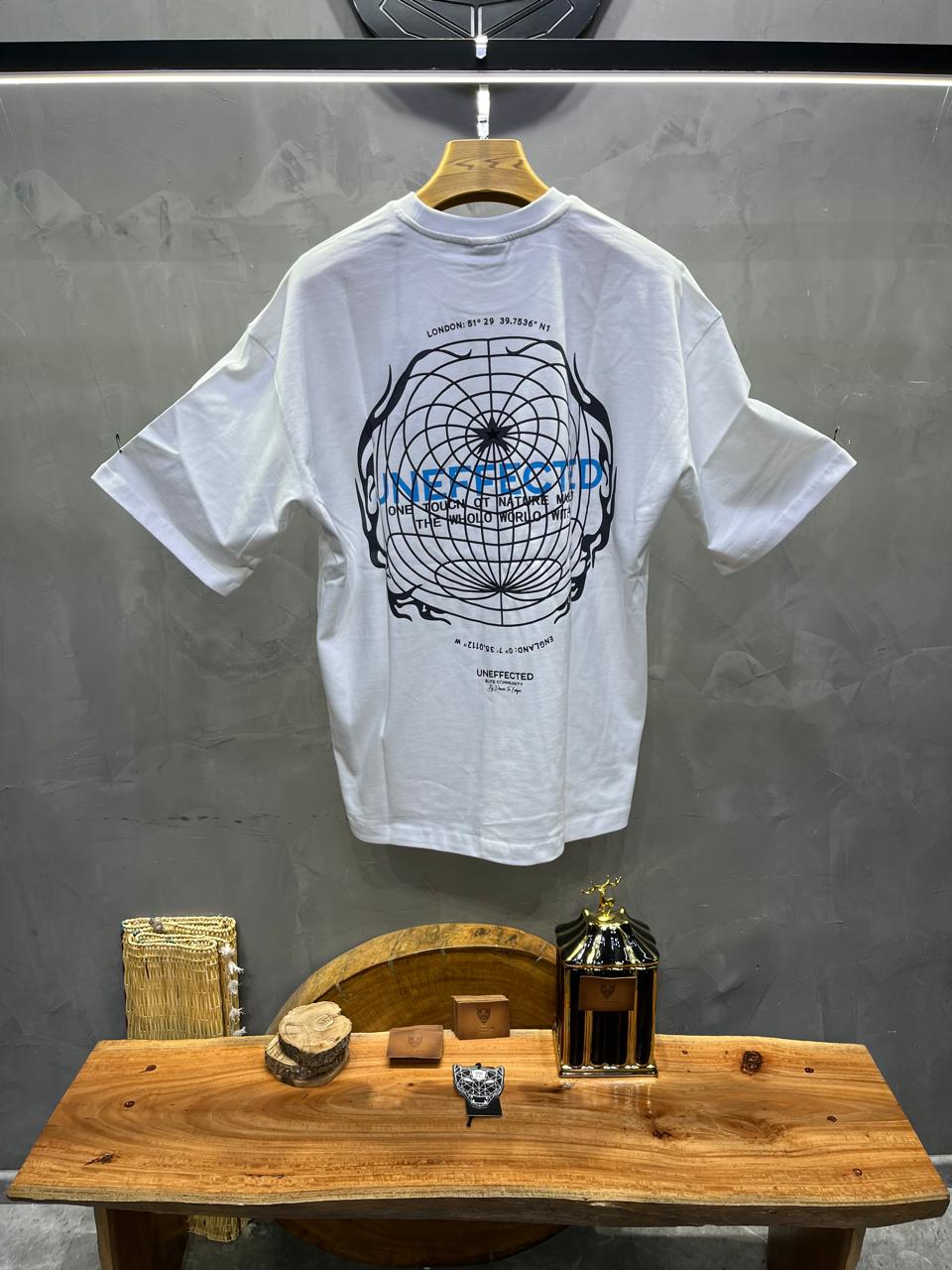 T-SHIRT OVERSIZE OFF WHITE UN114
