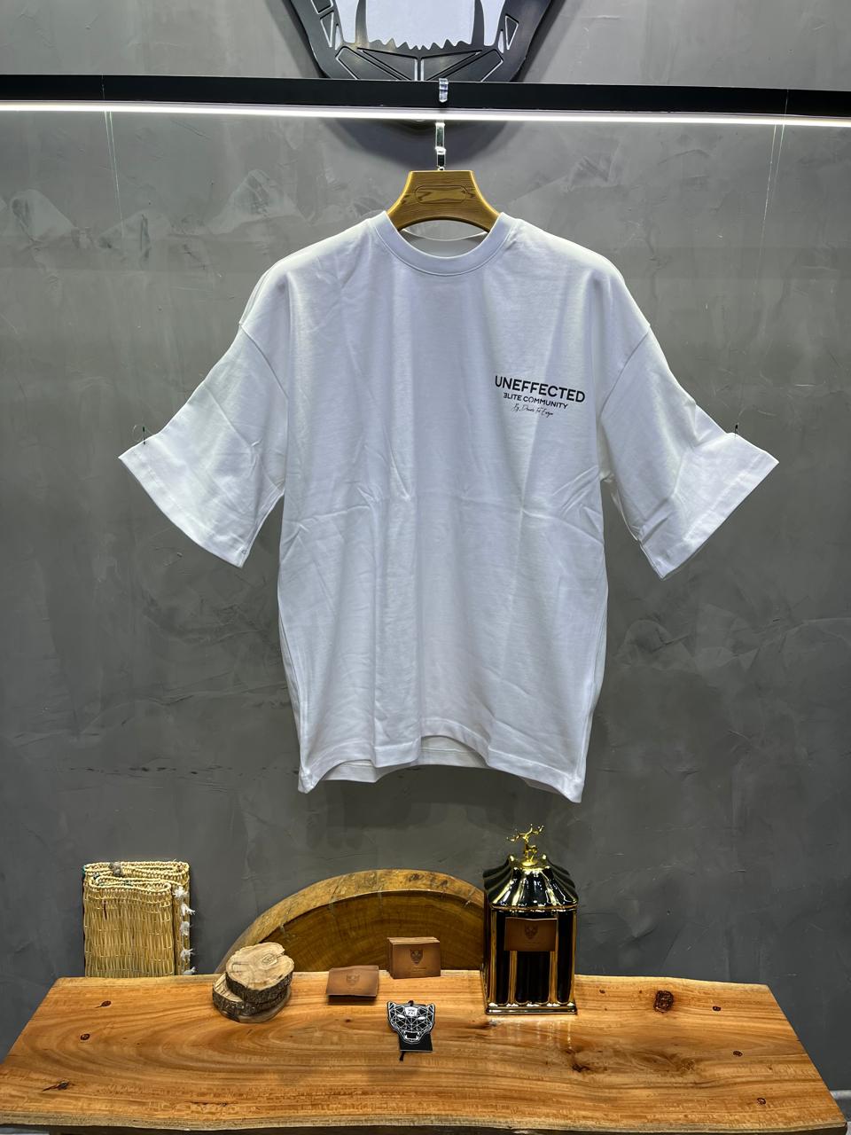 T-SHIRT OVERSIZE OFF WHITE UN114