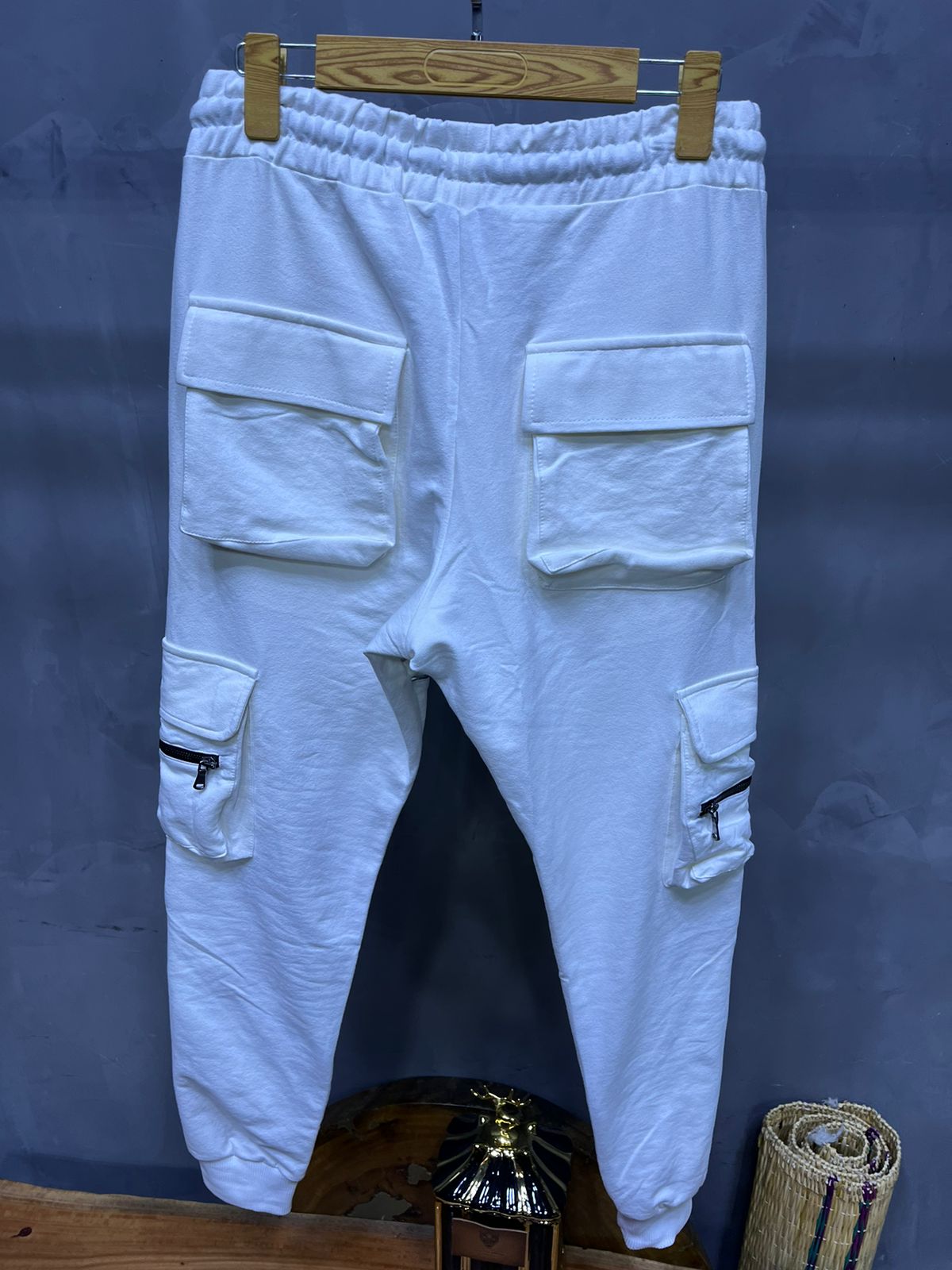 JOGGING CARGO WHITE P5257
