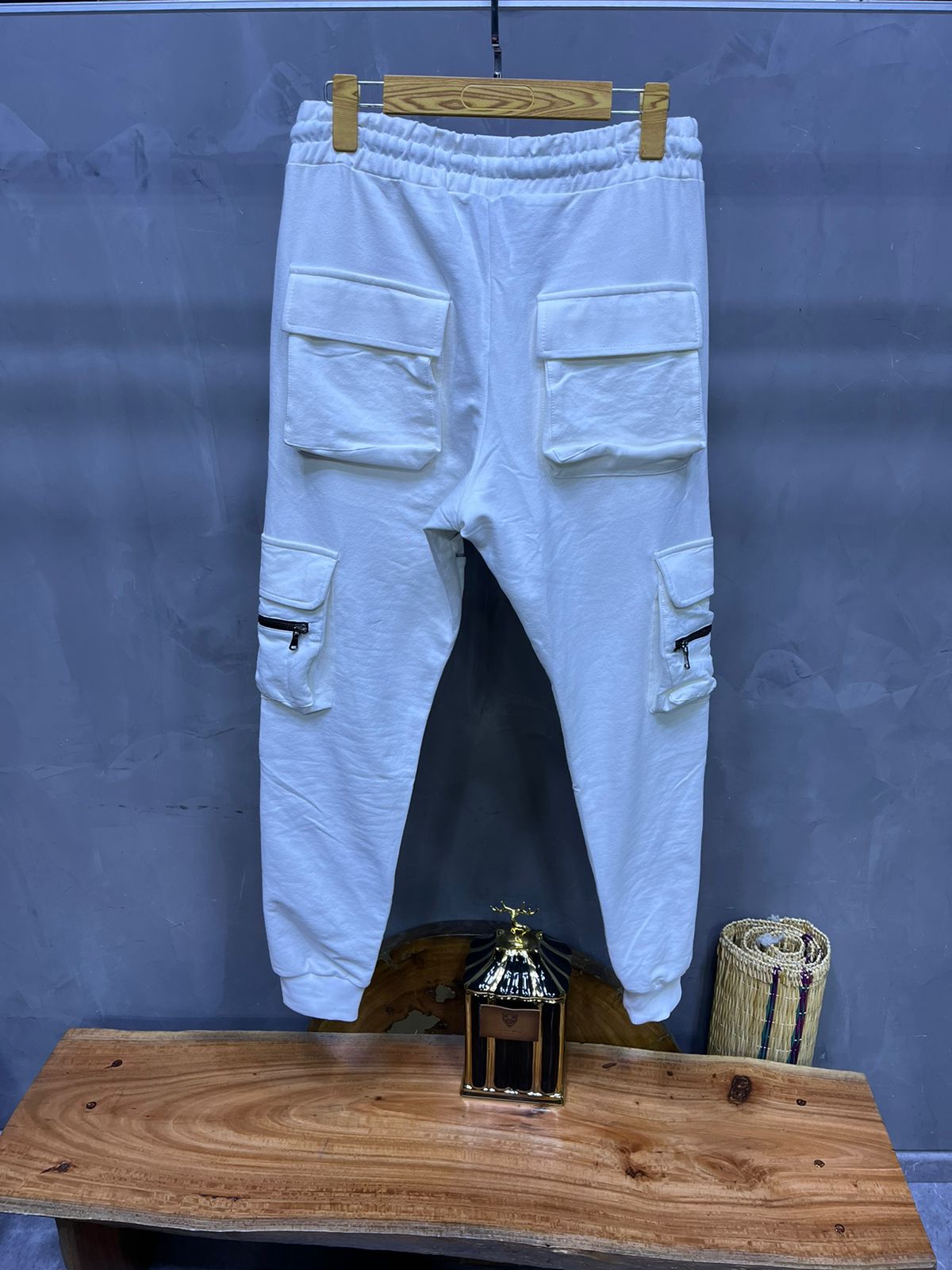 JOGGING CARGO WHITE P5257