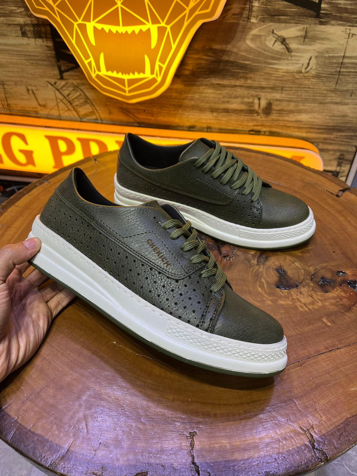 CHEKICH SNEAKERS GREEN CH040