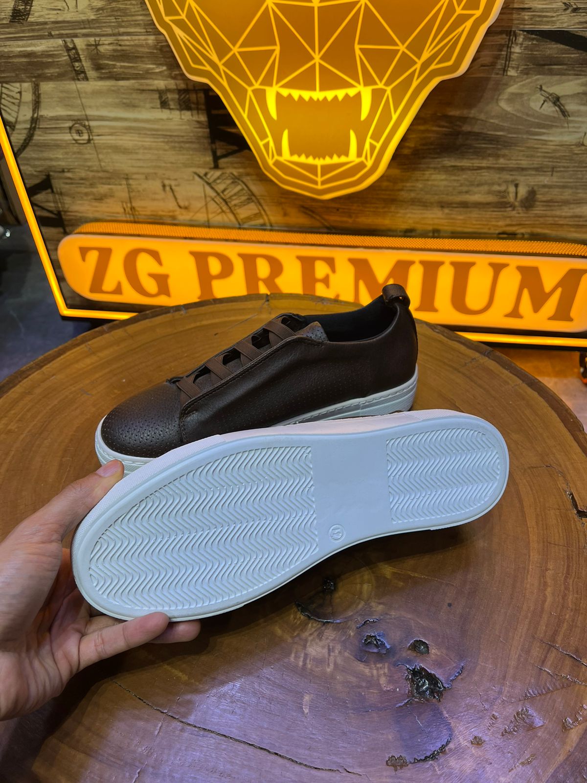CHEKICH SNEAKERS BROWN CH011