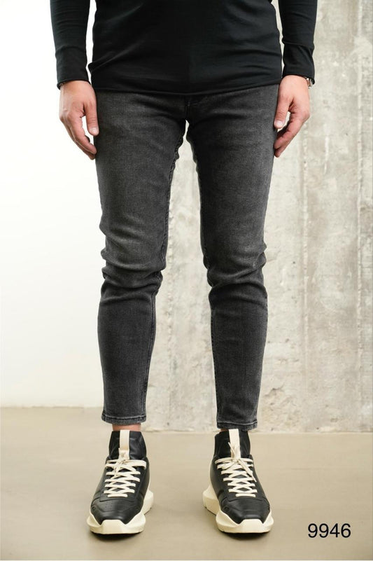 JEANS SLIM NOIRE B9946